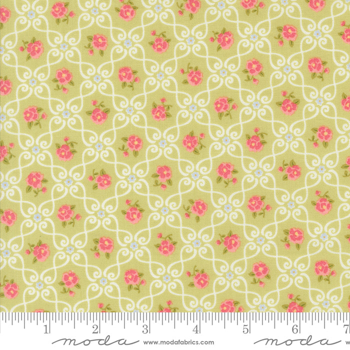 Memory Lane - Floral Scroll LEaf