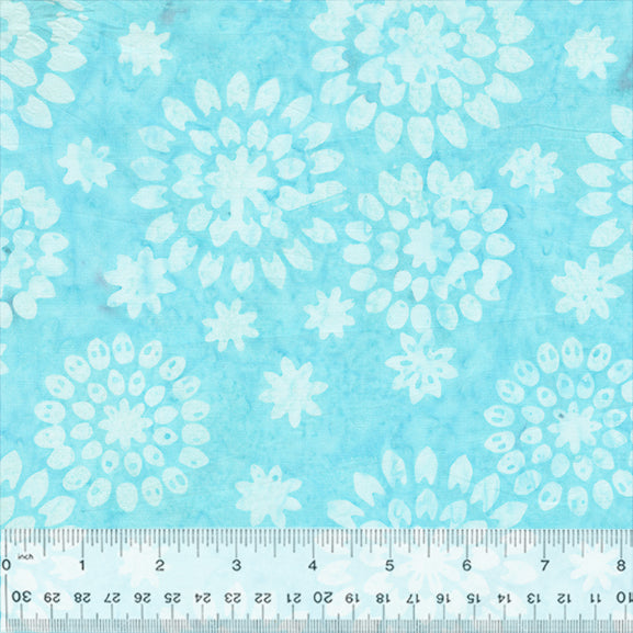 Lollypop Batiks - Mum Burst Powder Blue