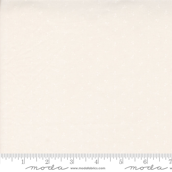 Itty Bitty BG Gatherings - Tiny Bud White on White