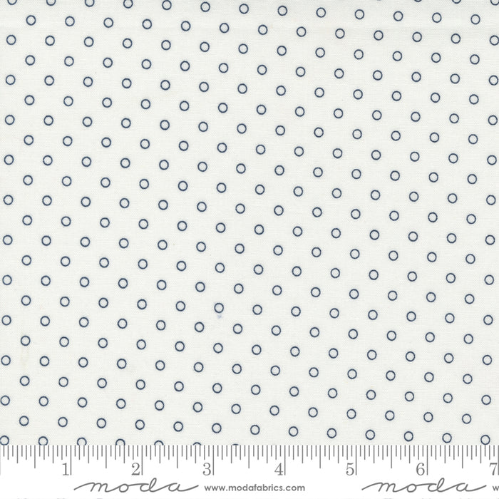 Nantucket Summer - Smitten Dot White 13" Remnant