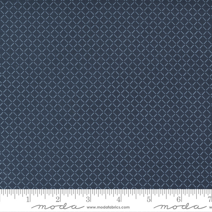 Nantucket Summer - Sail Check Navy