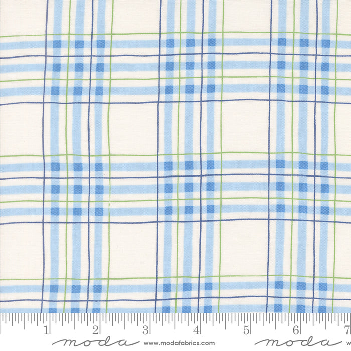 On Lake Time - Lakehouse Plaid Cloud White