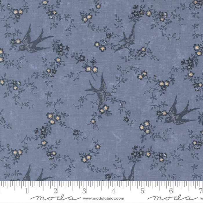 Bluebird's Nest - Happy Bluebird Florals Light Blue