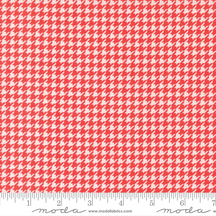 Delightfully Yours - Houndstooth Geranium