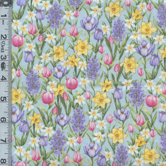 Hoppy Hunting - Small Floral Pastel Blue